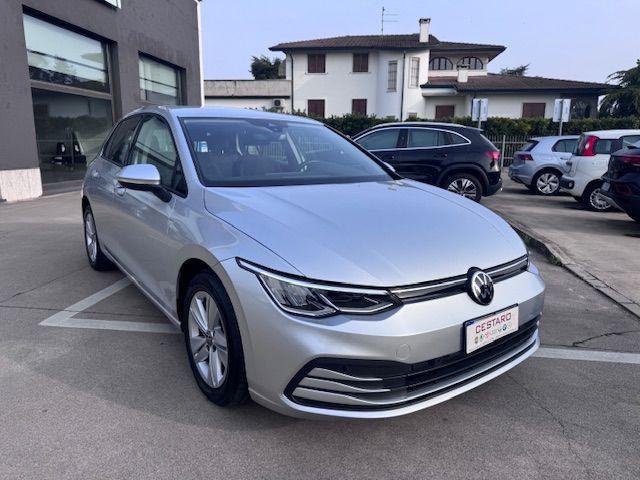 Volkswagen Golf Variant 2.0 TDI SCR DSG Life - foto 2 di 4