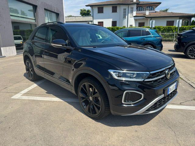 Volkswagen T-Roc 1.5 TSI ACT Style - foto 2 di 4