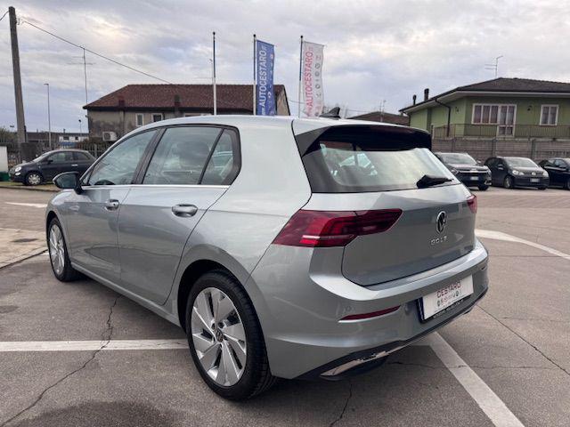 Volkswagen Golf 2.0 TDI 150 CV DSG SCR Style usato a ISOLA DELLA SCALA
