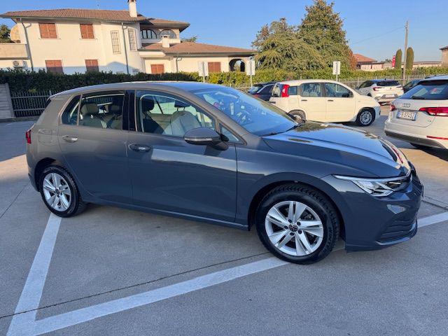 Volkswagen Golf 2.0 TDI 115 CV SCR Life - foto 3 di 4