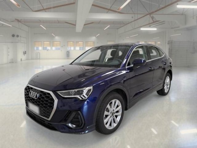 Audi Q3 2.0 150CV QUATTRO SPORTBACK AUTOM. *PREZZO REALE* - foto 3 di 4