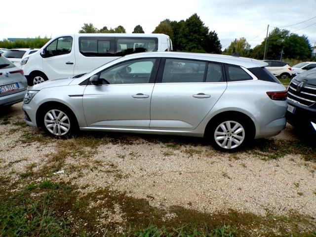 Renault Mégane Grand Coupé Sporter BluedCi 115CV EDC Equilibre IN ARRIVO - foto 3 di 4