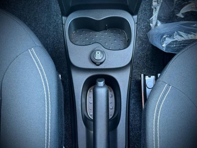Fiat Panda 1.0 HYBRID - KM 0 - IVA DEDUCIBILE - NO VINCOLI, del 2023, in vendita a Roma (RM)