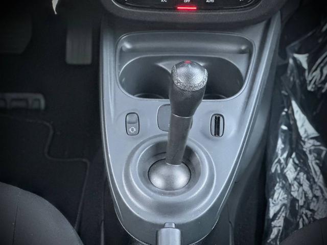 smart forTwo 70 1.0 twinamic Youngster - NO VINCOLI FINANZIARI, del 2017, 60.321 km, in vendita a Roma (RM)