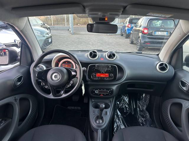 smart forTwo 70 1.0 twinamic Youngster - NO VINCOLI FINANZIARI, del 2017, 60.321 km, in vendita a Roma (RM)