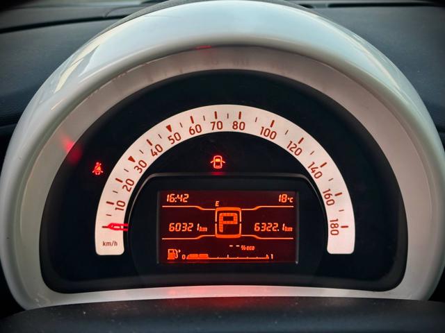 smart forTwo 70 1.0 twinamic Youngster - NO VINCOLI FINANZIARI usato a ROMA