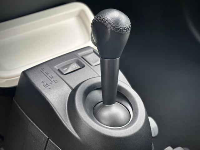 Renault Twingo 1.0 LIMITED - AUTOMATICA - UNIPRO' - NO VINCOLI, del 2017, 32.799 km, in vendita a Roma (RM)