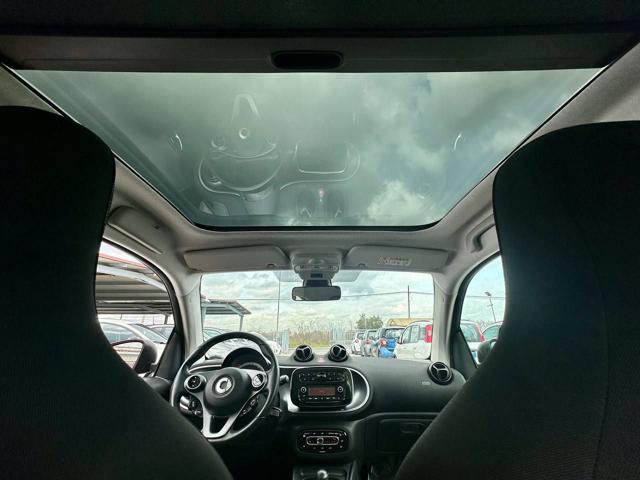 smart forTwo 90 0.9 Turbo Twinamic Passion - GARANZIA, del 2019, 51.741 km, in vendita a Roma (RM)