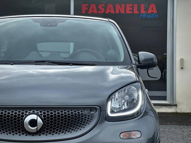 smart forFour 0.9 TURBO TWINAMIC BRABUS STYLE - 13.000 KM! - foto 3 di 4