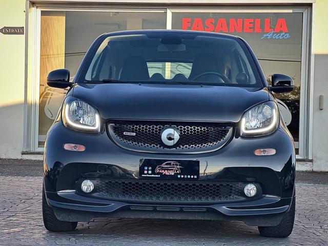 smart forTwo BRABUS 0.9 Turbo twinamic Xclusive - foto 3 di 4