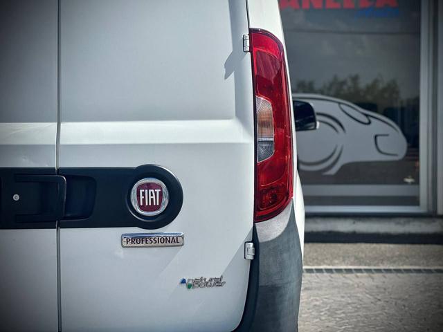 Fiat Doblo Doblò 1.4 T-Jet Natural Power PL-TN Cargo Maxi 3p., del 2019, 27.731 km, in vendita a Roma (RM)