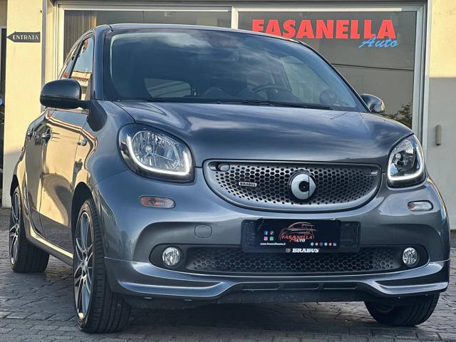 smart forFour BRABUS 0.9 Turbo twinamic Xclusive - foto 2 di 4