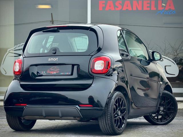 smart forTwo 1.0 twinamic Superpassion - IVA DEDUCIBILE, del 2019, 84.115 km, in vendita a Roma (RM)