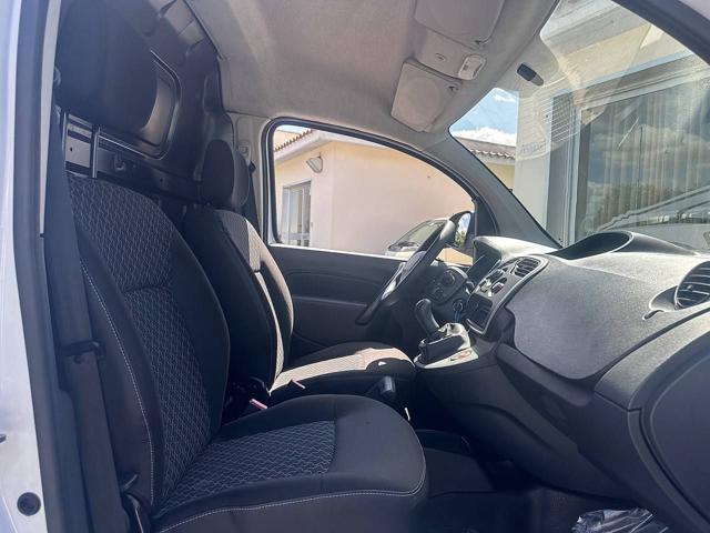 Renault Kangoo 90CV Energy Tetto Apribile Bluetooth Aziendale, del 2015, 57.836 km, in vendita a Roma (RM)