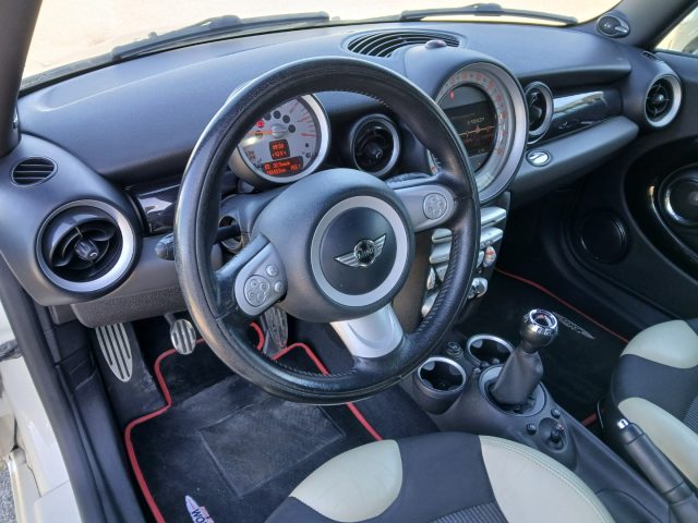 MINI John Cooper Works 1.6 16V John Cooper Works, del 2009, 146.000 km, in vendita a Bollate (MI)