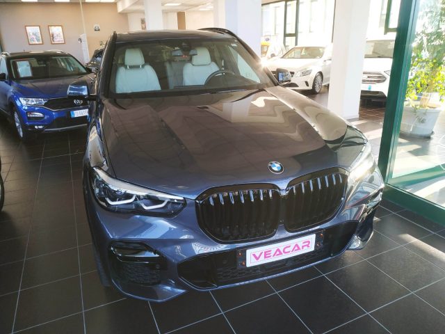 BMW X5 xDrive30d 48V MSPORT - foto 4 di 4
