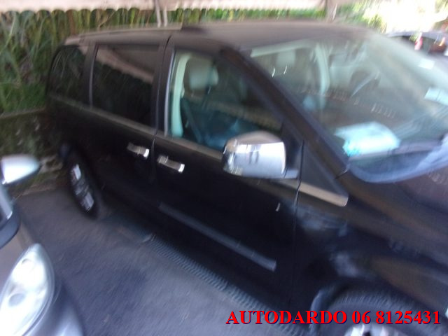 Chrysler Grand Voyager 2.8 CRD DPF Limited - foto 3 di 4