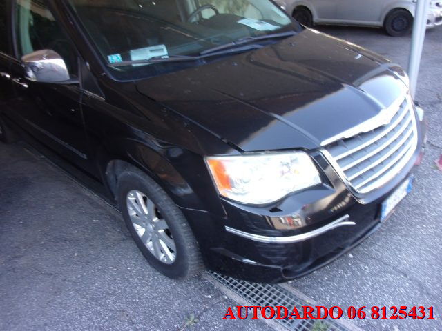 Chrysler Grand Voyager 2.8 CRD DPF Limited - foto 2 di 4