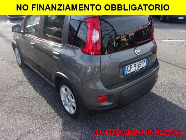 Fiat Panda 1.0 FireFly S&S Hybrid City Life - foto 2 di 4