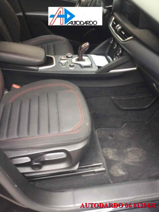Alfa Romeo Stelvio 2.2 Turbodiesel 160 CV AT8 RWD Business - foto 3 di 4