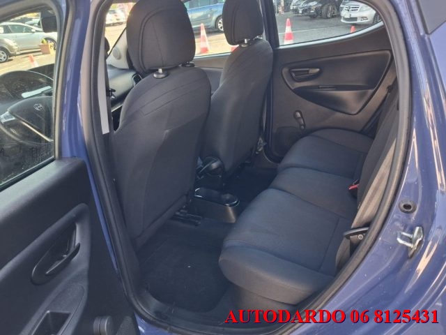 Lancia Ypsilon 1.2 69 CV 5 porte Gold - foto 4 di 4