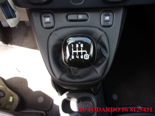Fiat Panda 1.0 FireFly S&S Hybrid - foto 3 di 4