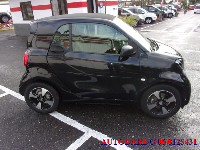 smart forTwo EQ Passion - foto 4 di 4