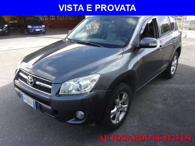Toyota RAV 4 MY23 RAV4 2.2 D-4D 150 CV DPF Luxury, del 2009, 240.000 km, in vendita a Roma (RM)