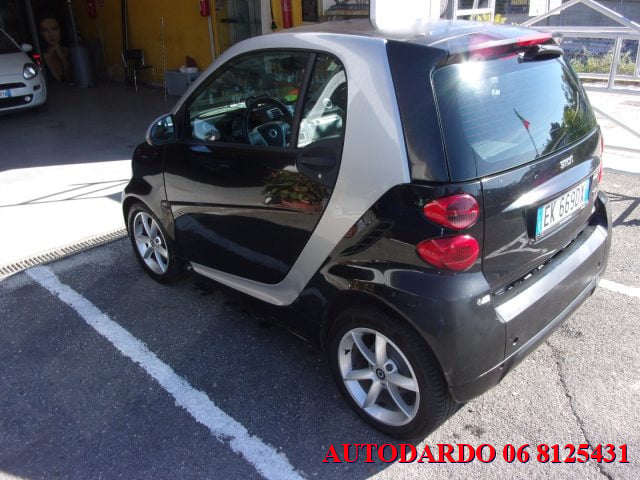 smart forTwo 1000 52 kW coupé passion, del 2011, 74.521 km, in vendita a Roma (RM)