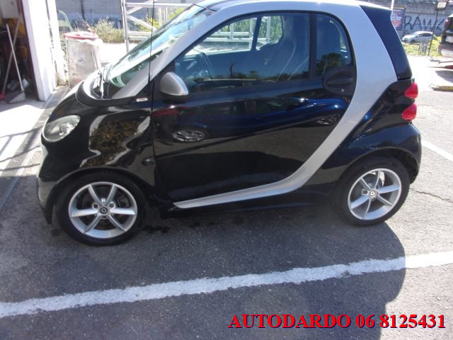 smart forTwo 1000 52 kW coupé passion - foto 2 di 4