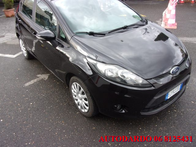 Ford Fiesta 1.4 96CV aut. 5 porte Titanium - foto 4 di 4