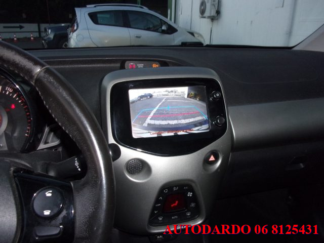Toyota Aygo X-business 1.0 VVT-i 69 CV 5 porte - foto 4 di 4