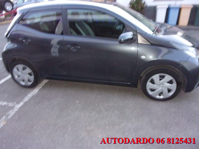 Toyota Aygo X-business 1.0 VVT-i 69 CV 5 porte, del 2018, 88.020 km, in vendita a Roma (RM)