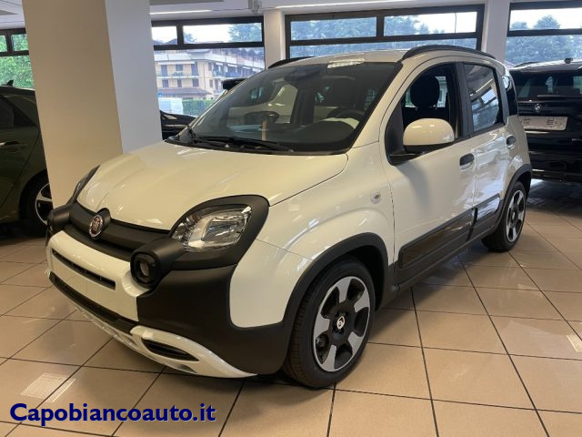 Fiat Panda Cross 1.0 FireFly S&S Hybrid KM0 PROMO km 0 a ARSAGO SEPRIO