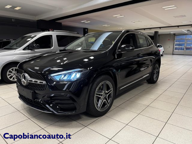 Mercedes-Benz GLA 180 Automatic AMG LINE KM0+ TETTO PANORAMICO km 0 a ARSAGO SEPRIO