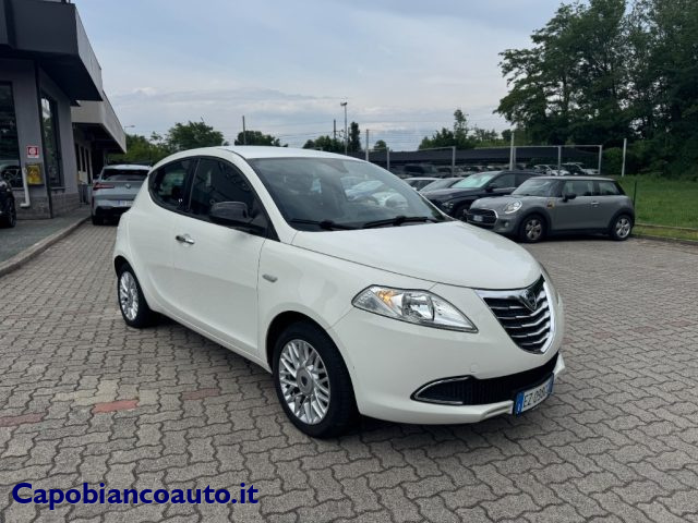 Lancia Ypsilon 1.3 MJT 16V 95 CV 5 porte Gold - foto 3 di 4