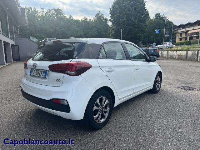 Hyundai i20 1.2 5 porte Connectline+Apple car play/android+cam - foto 4 di 4