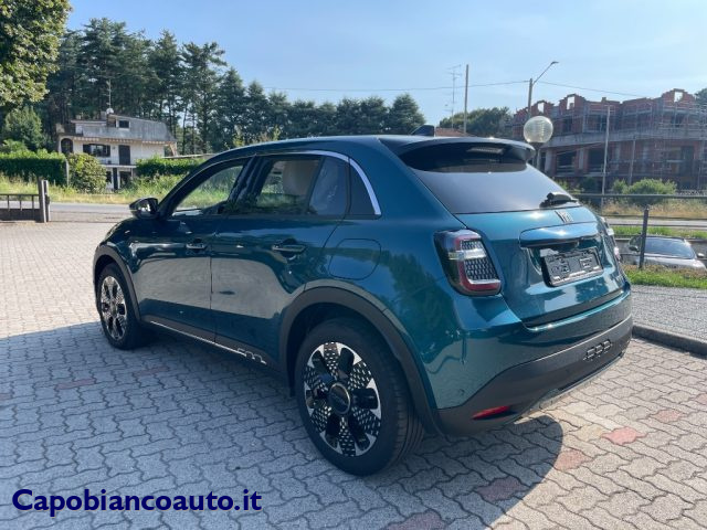 Fiat 600 Hybrid 110 CV DCT MHEV La Prima--12.700KM - foto 4 di 4