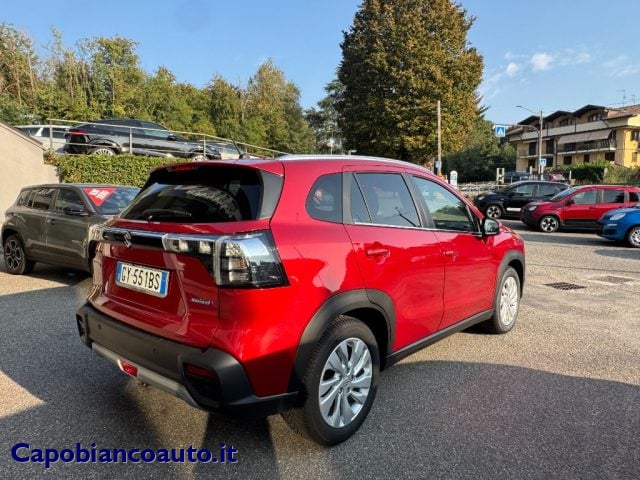 Suzuki S-Cross 1.4 Hybrid 4WD AllGrip Top + GANCIO TRAINO - foto 3 di 4