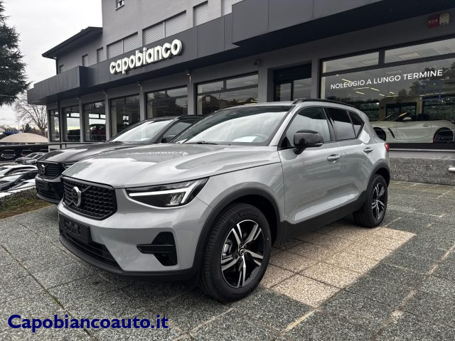 Volvo XC40 B3 automatico Plus Dark KM0 PREZZO REALE km 0 a ARSAGO SEPRIO