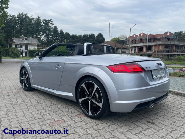 Audi TT Roadster 45 TFSI 245CV Stronic SLINE - foto 4 di 4