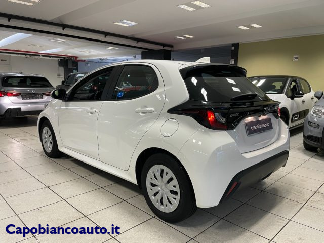 Toyota Yaris 1.5 Hybrid 115CV 5 porte Active - foto 4 di 4