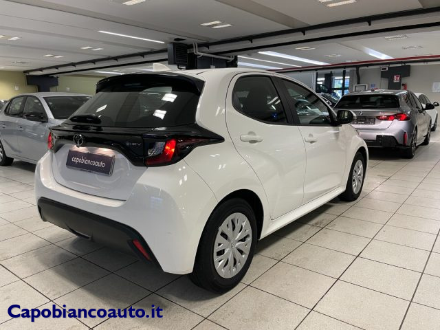 Toyota Yaris 1.5 Hybrid 115CV 5 porte Active usato a ARSAGO SEPRIO