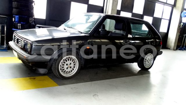 Volkswagen Golf GTI MK2 1800 16V Special 3 porte TETTO APRIBILE - foto 3 di 15