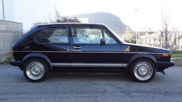 Volkswagen Golf 1600 3 porte GTI ASI TARGA ORO d'epoca a CALOLZIOCORTE