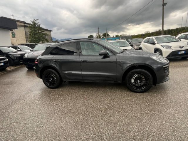 Porsche Macan 3.0 Diesel S - foto 3 di 4