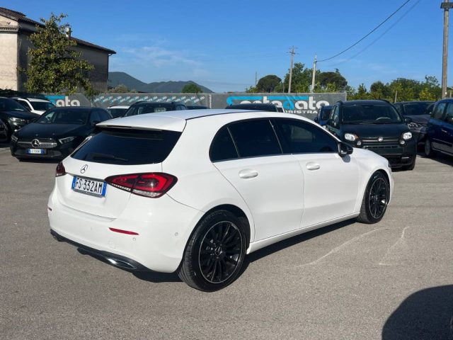 Mercedes-Benz A 180 d Automatic Premium - foto 4 di 4