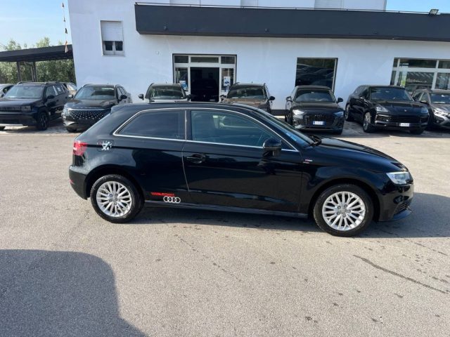 Audi A3 1.0 TFSI Sport - foto 3 di 4
