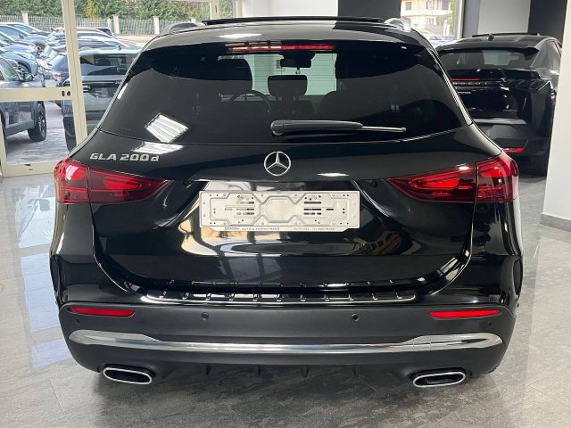 Mercedes-Benz GLA 200 d Automatic AMG Line Premium - foto 3 di 4