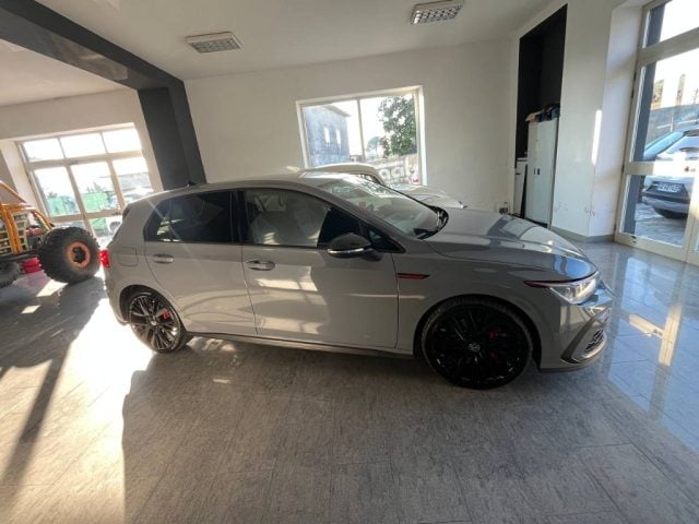 Volkswagen Golf 2.0 TSI GTI DSG - foto 3 di 4